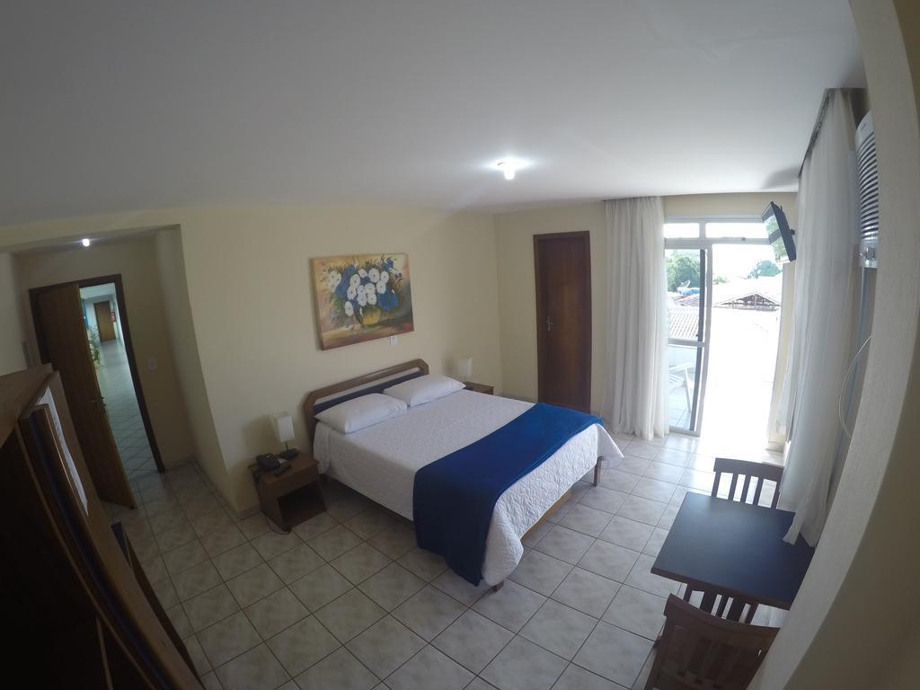 Hotel Marlin Azul Iriri Buitenkant foto